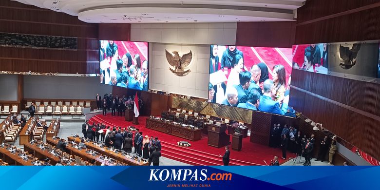 Membandingkan Gaji DPR yang Dikabarkan Naik dengan UMP Pekerja Indonesia
