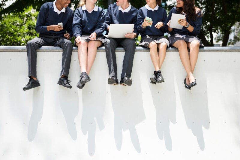 10+ Rekomendasi Laptop untuk Anak SMA/SMK Terbaru (2024)